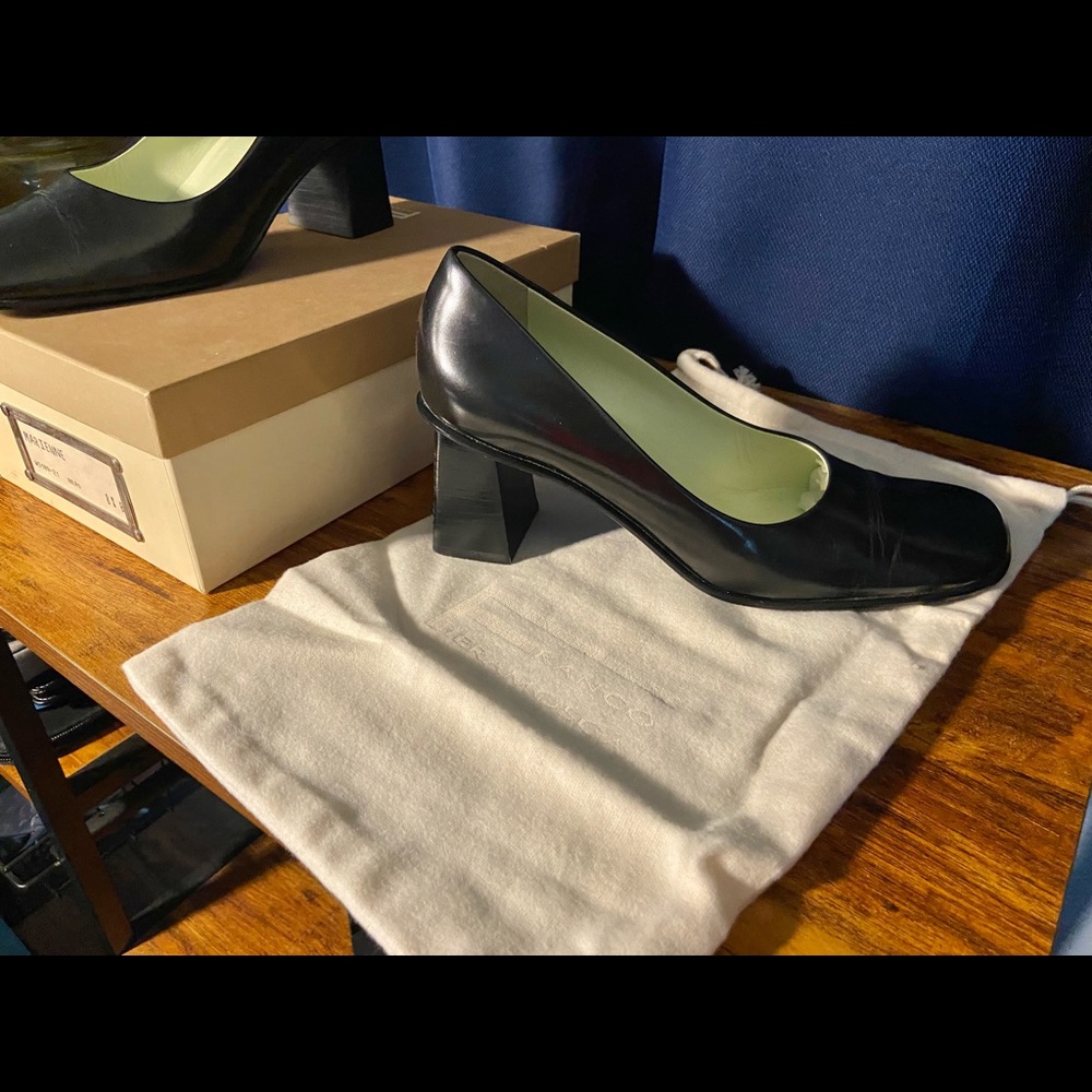 Franco Fieramosca Marienne black heels in women's shoe size 8.5